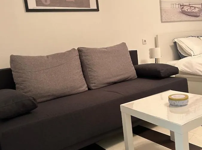 Lana Apartman