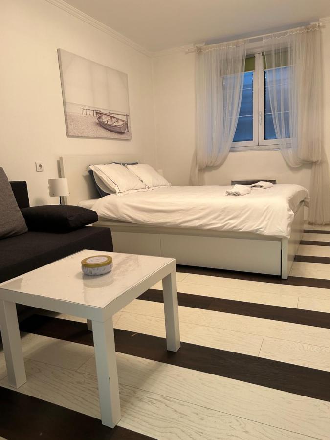 Lana Apartment *